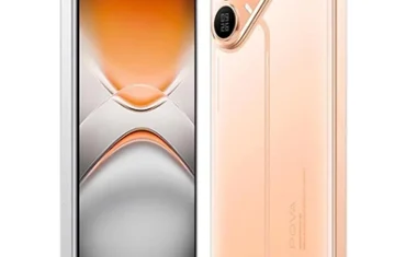 Tecno Pova 8