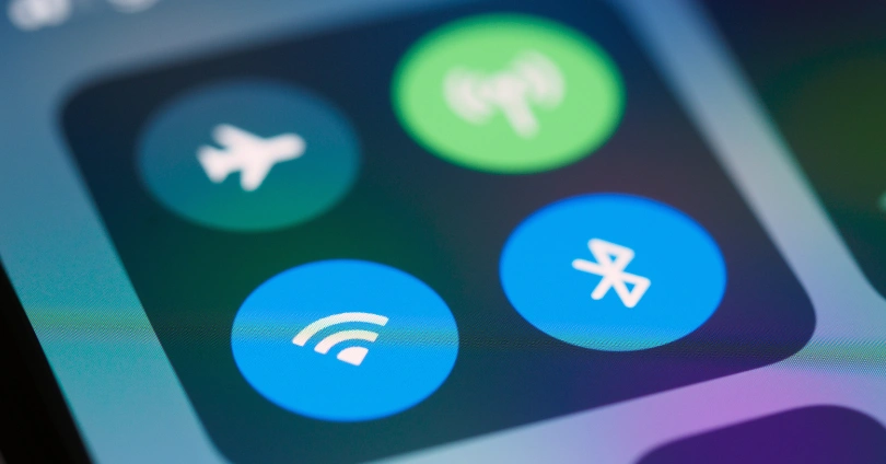 5G and Connectivity Features